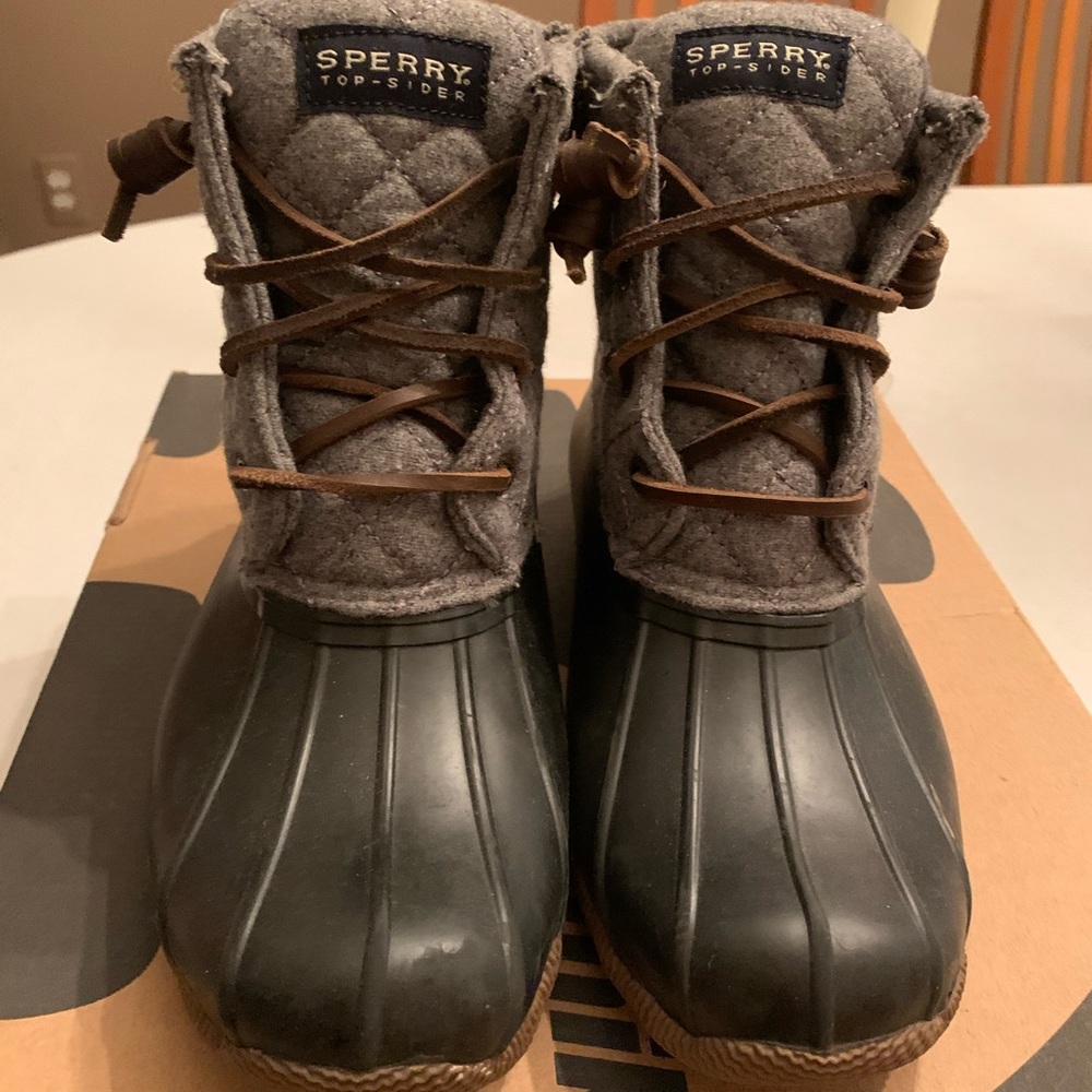 Women’s Sperry Saltwater Quilted Duck Boot